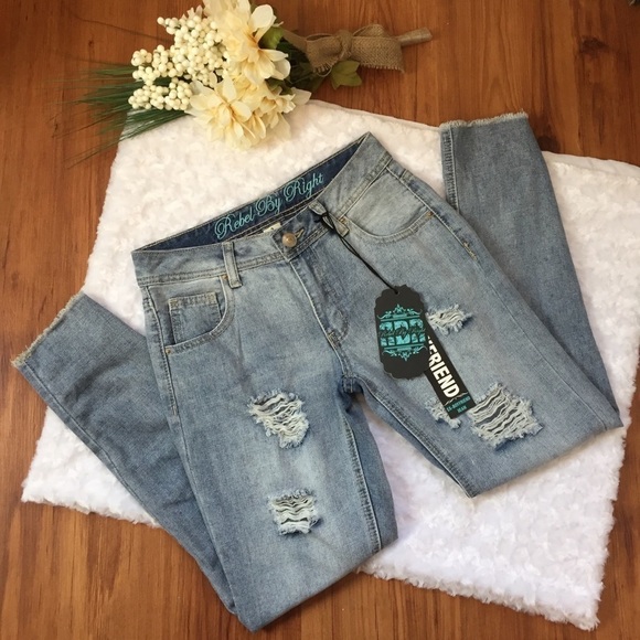 Rebel By Right NWT Ex-Boyfriend Distressed Skinny - Picture 1 of 8